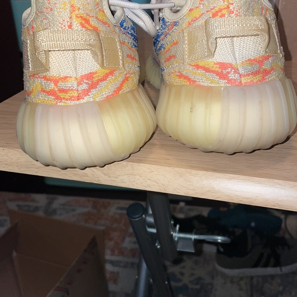 Yeezy boost 350 - Picture 3 of 4